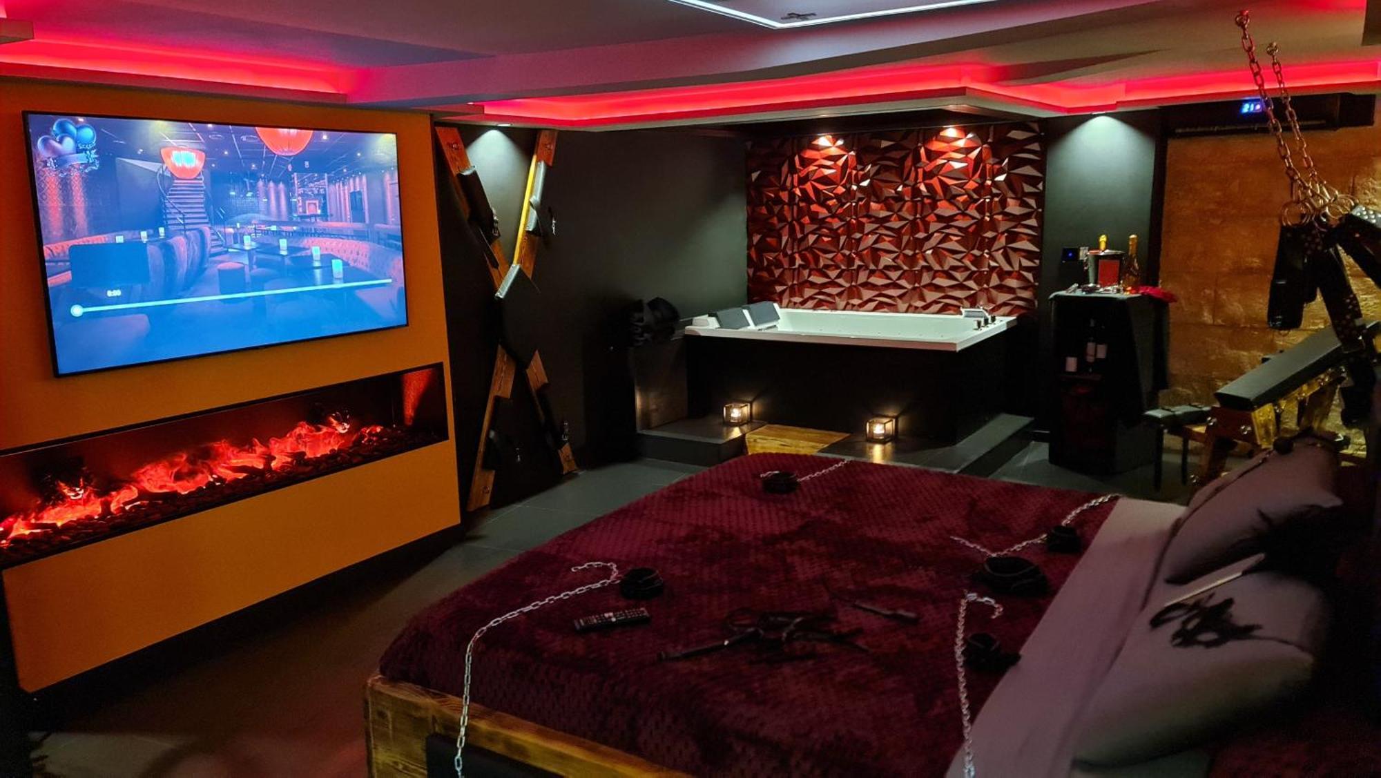 Loveroom 